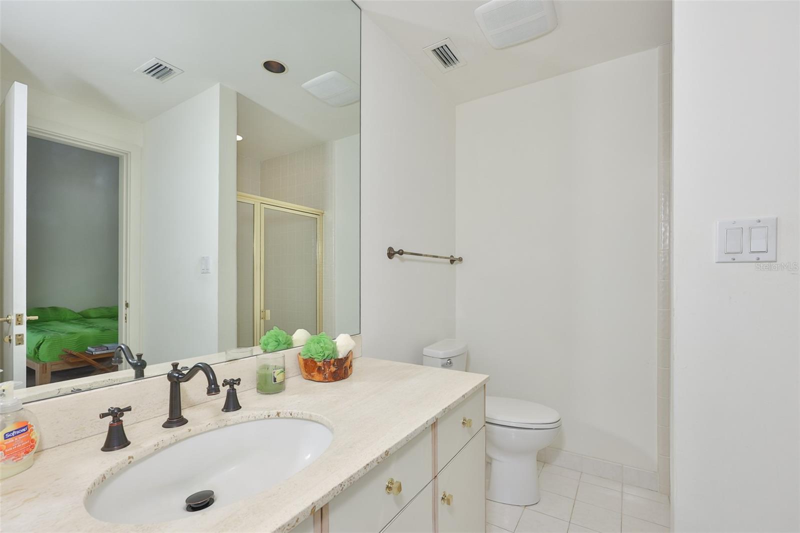 AUTUMN WOODS-UNIT II - Residential