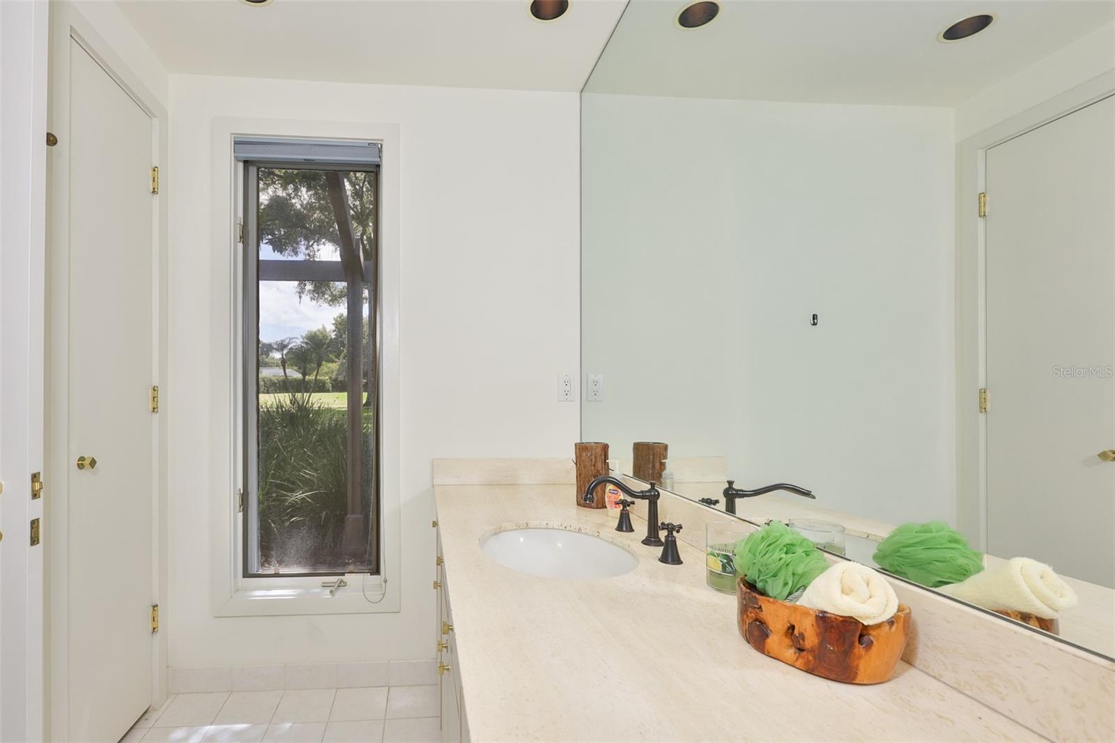 AUTUMN WOODS-UNIT II - Residential