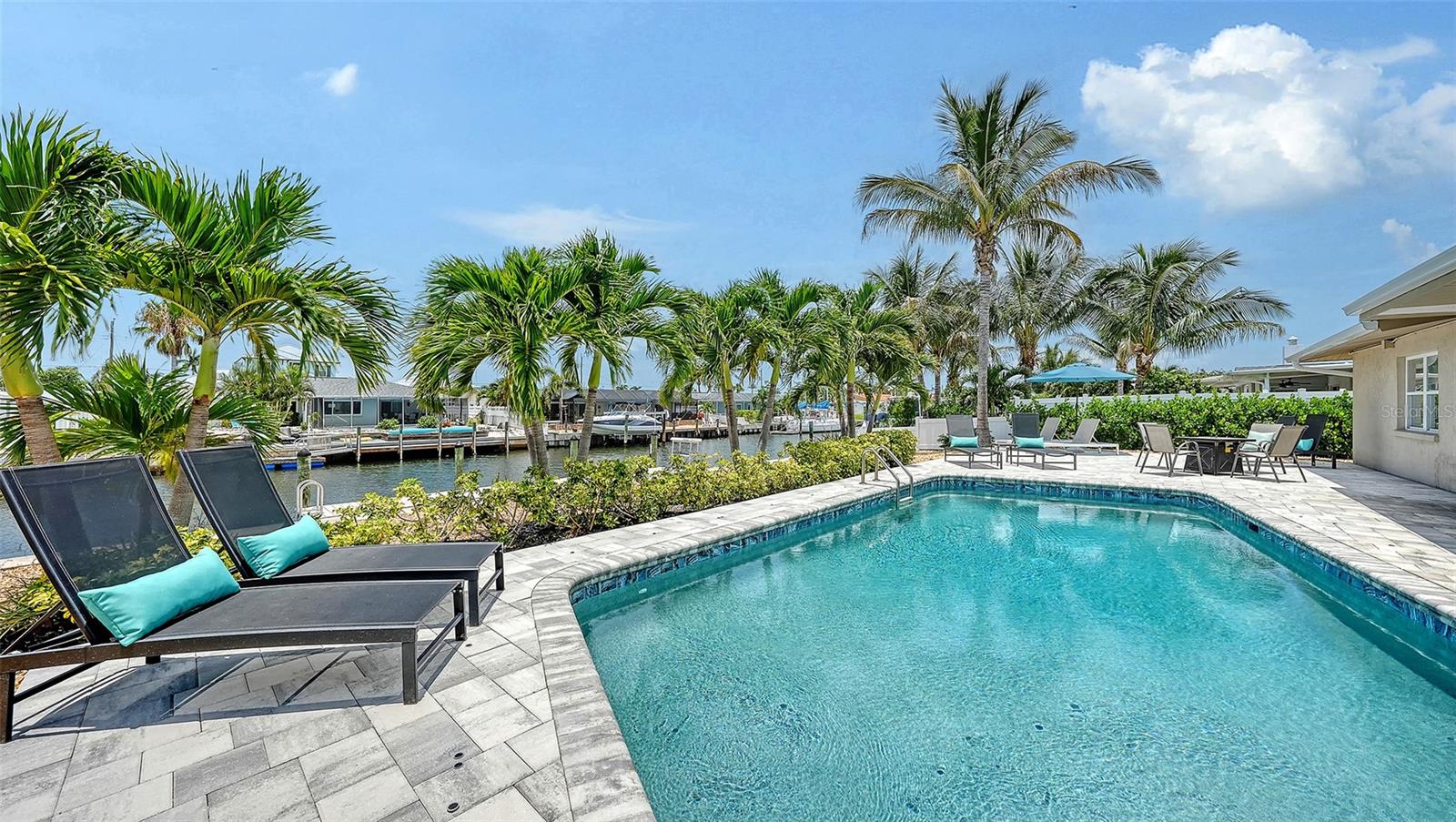 SAN REMO SHORES - Residential