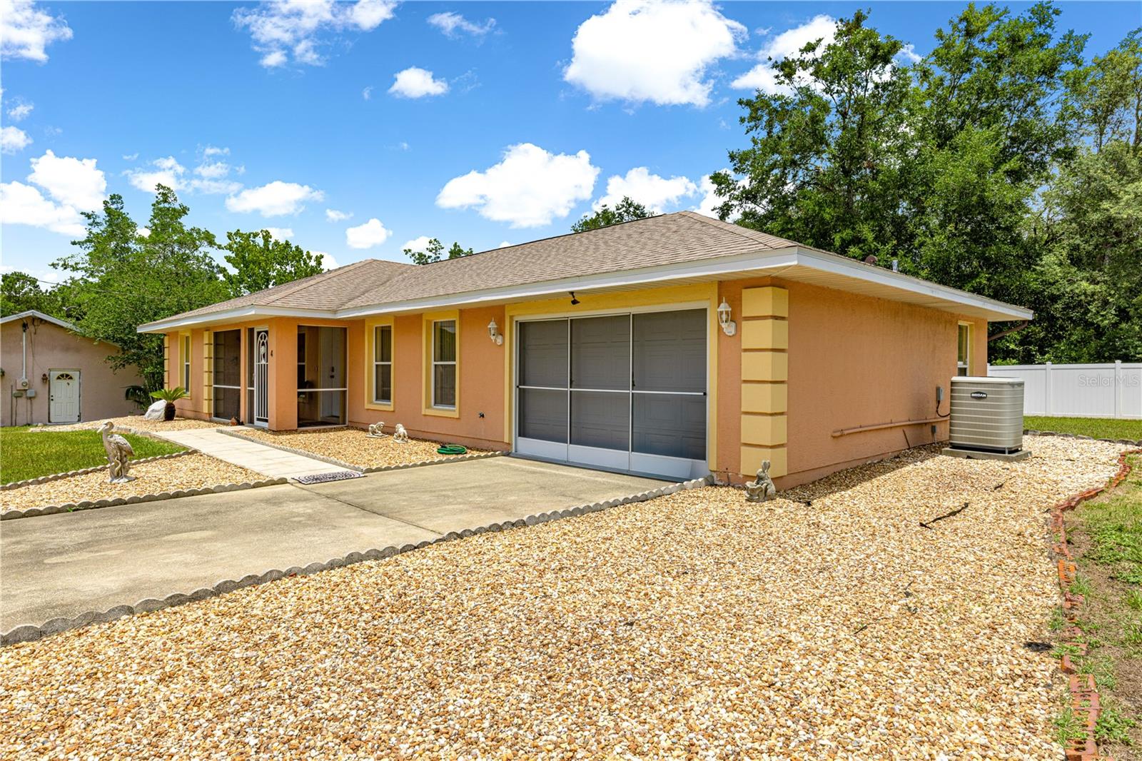 SILVER SPGS SHORES 09 - Residential