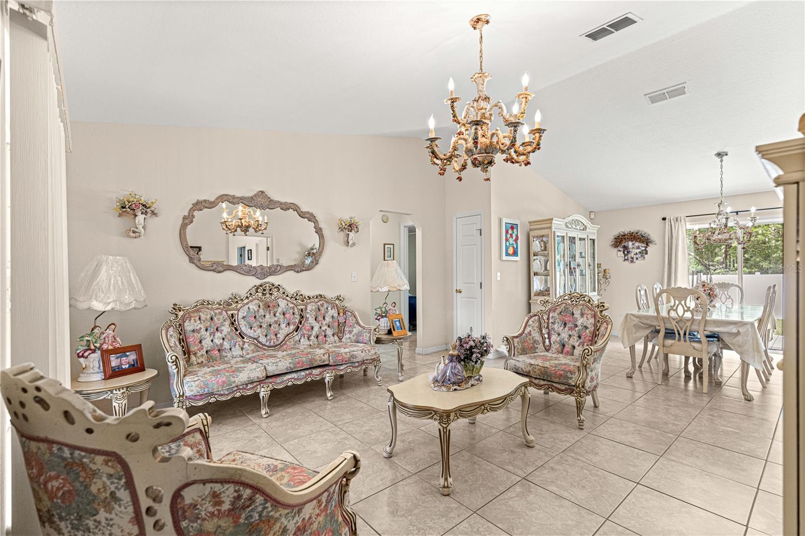 SILVER SPGS SHORES 09 - Residential