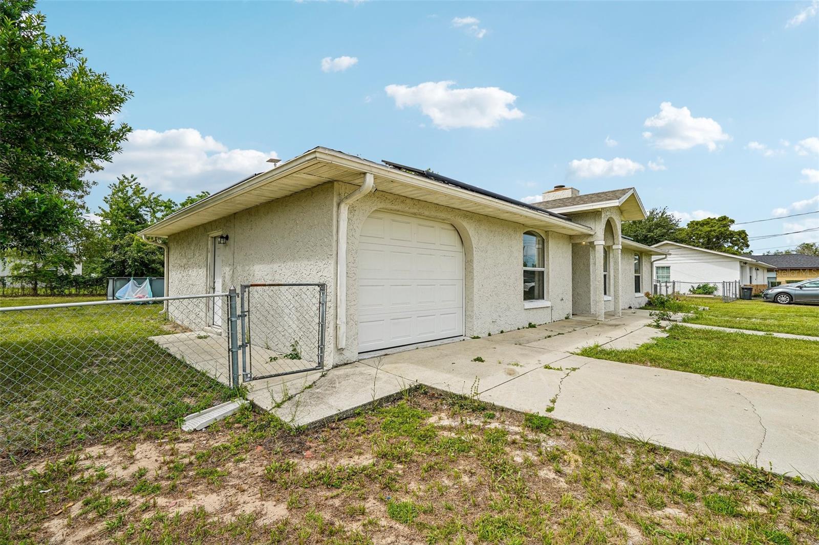 SILVER SPGS SHORES UN 09 - Residential