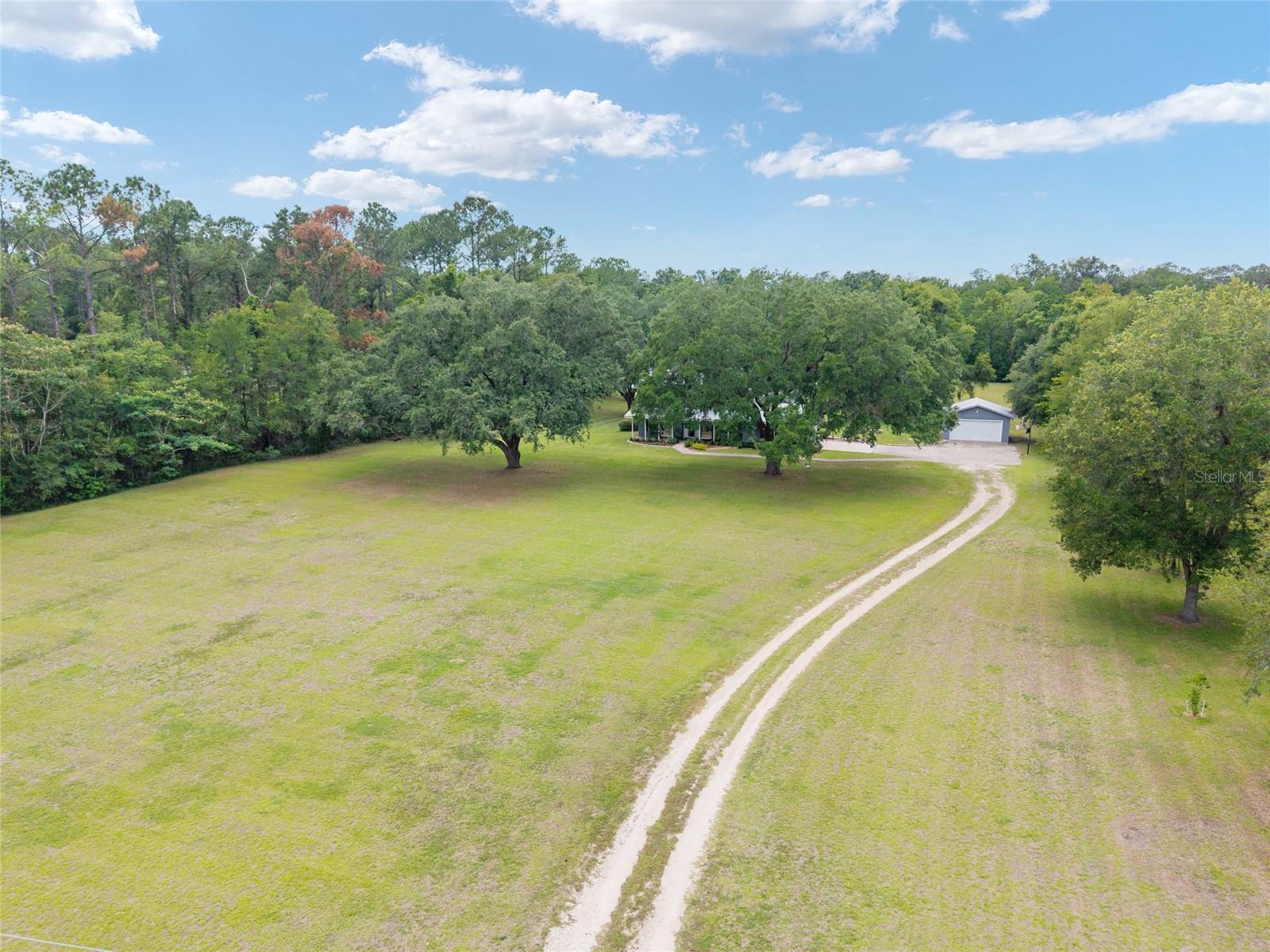 SHAW FARMS OF ALACHUA - Residential