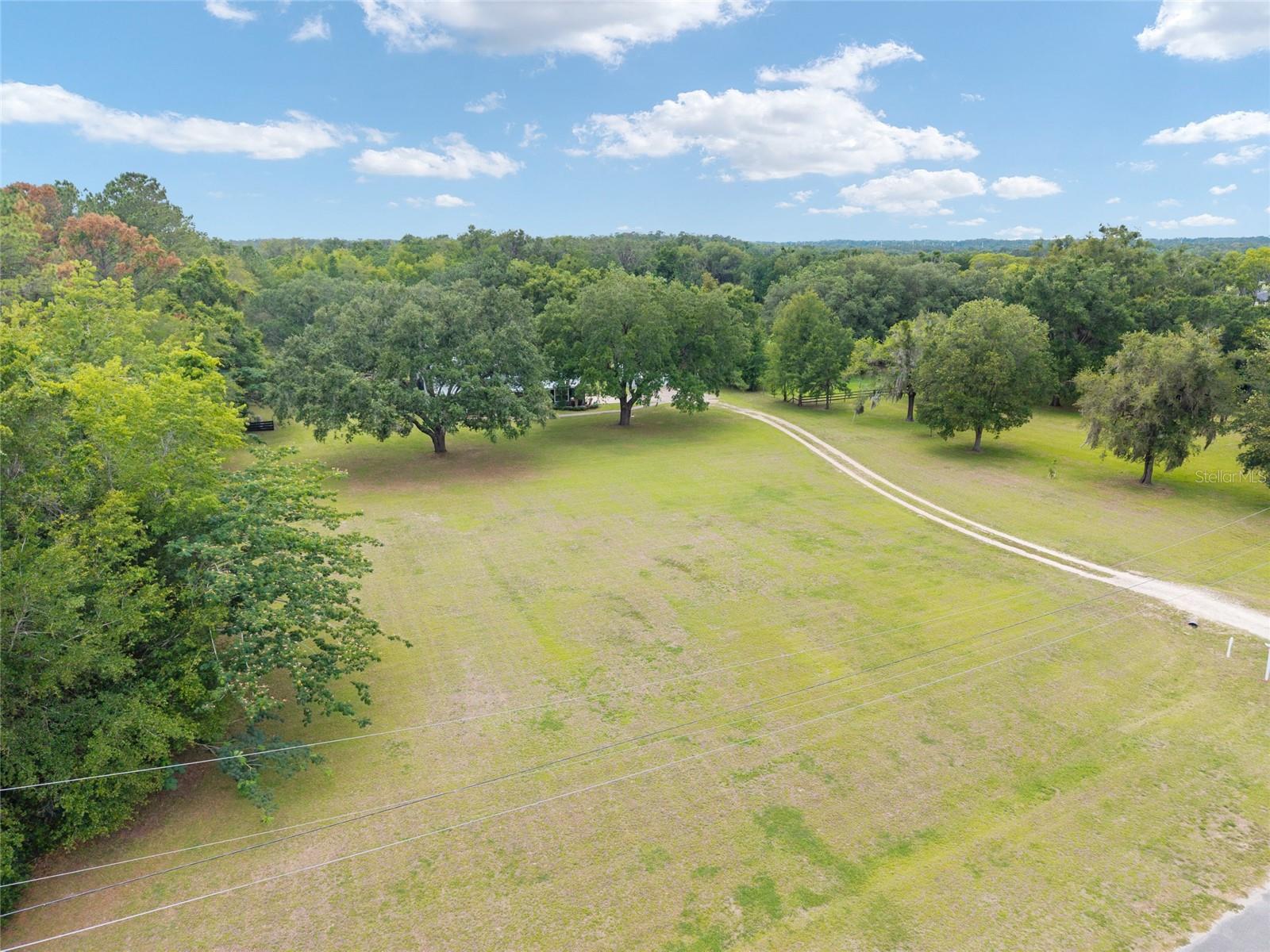 SHAW FARMS OF ALACHUA - Residential