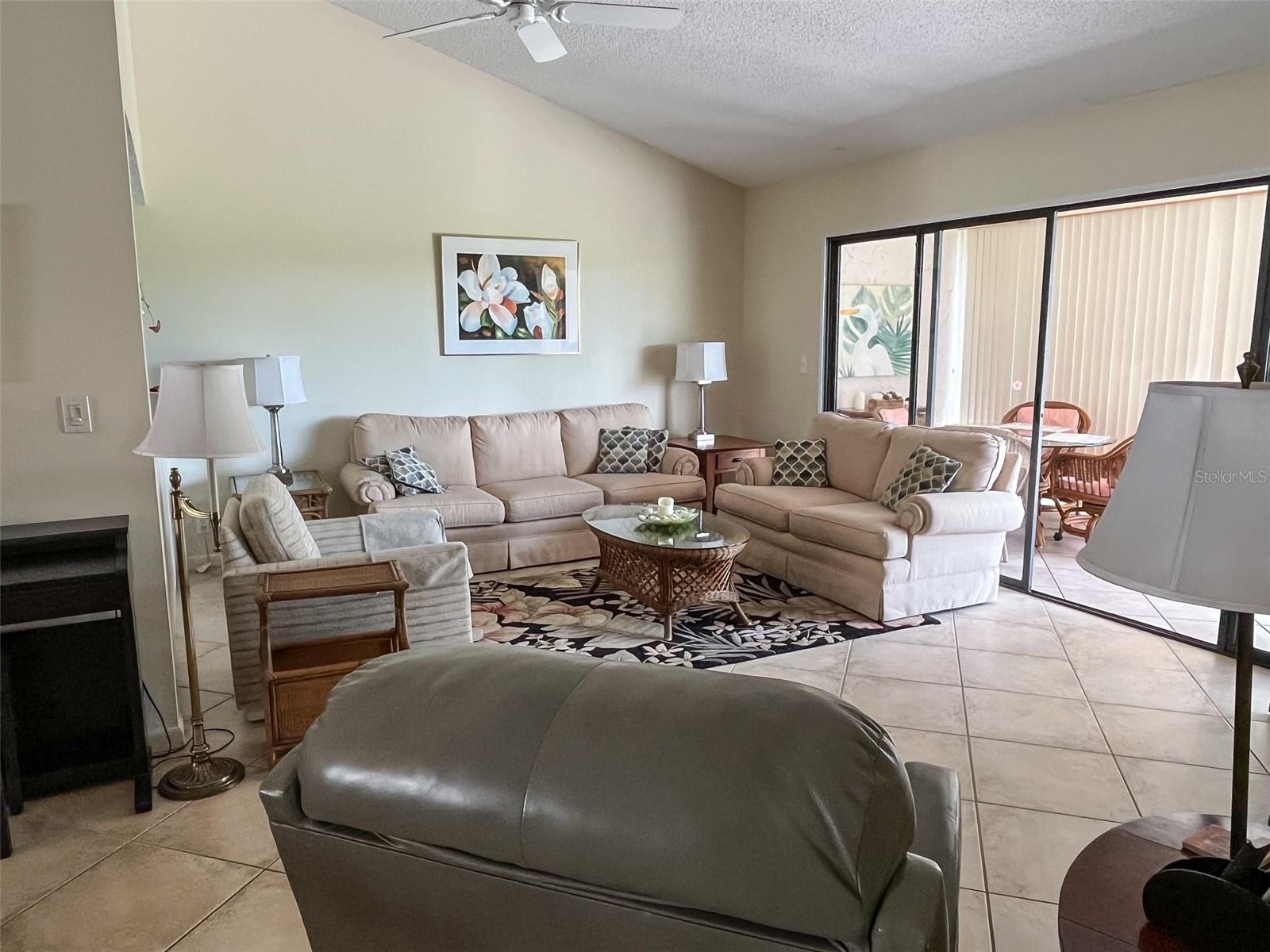 BIRD BAY I - Residential Lease