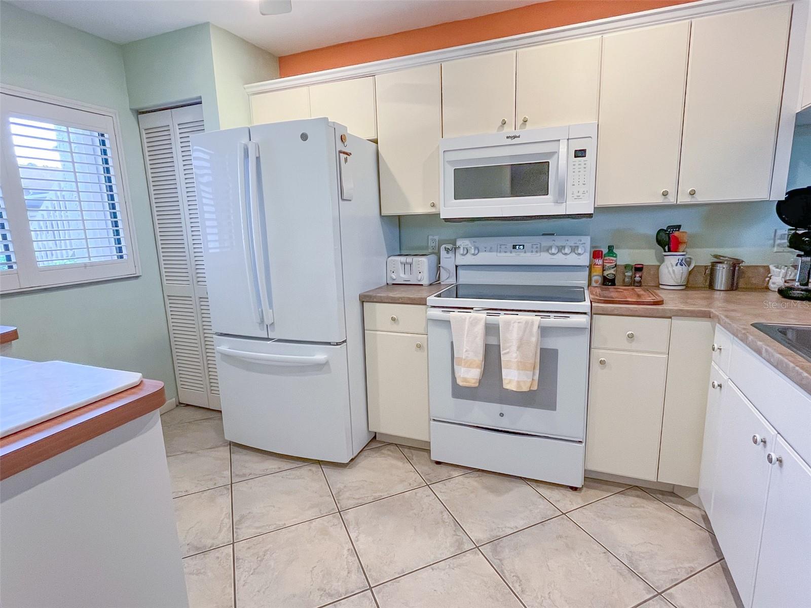 BIRD BAY I - Residential Lease