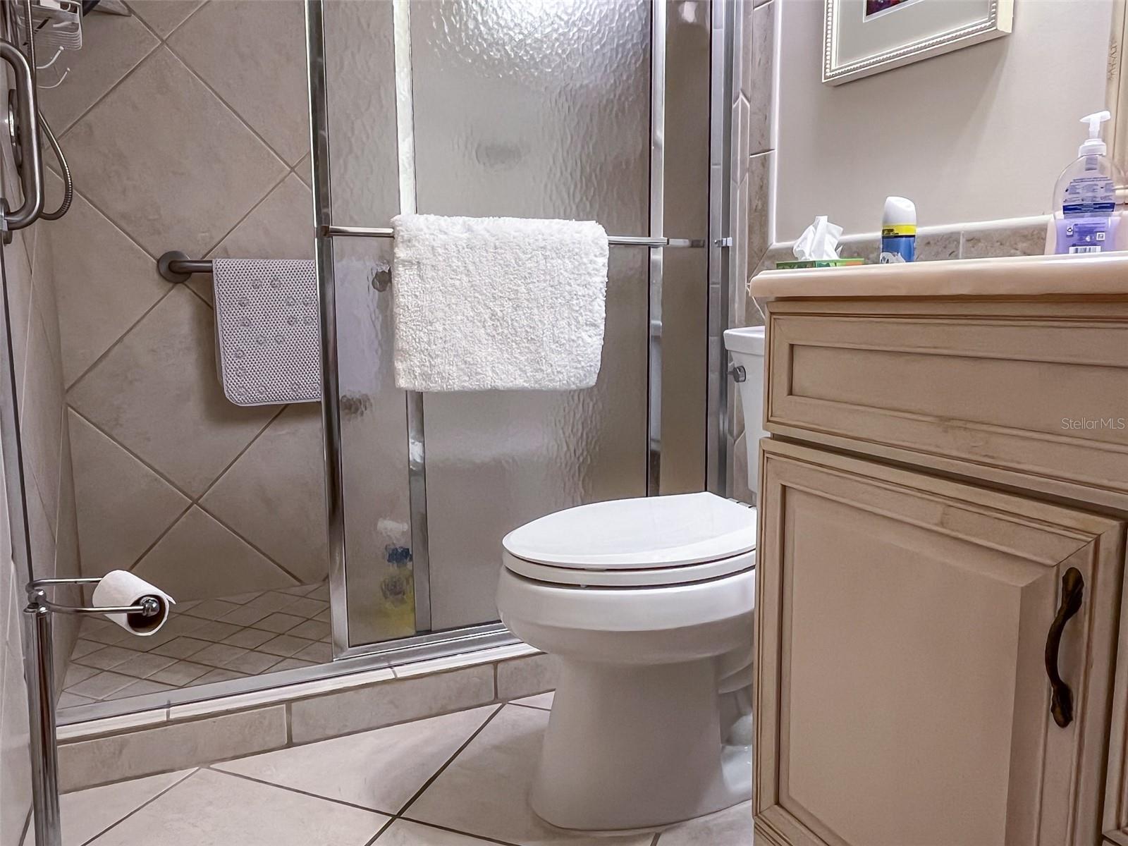 BIRD BAY I - Residential Lease