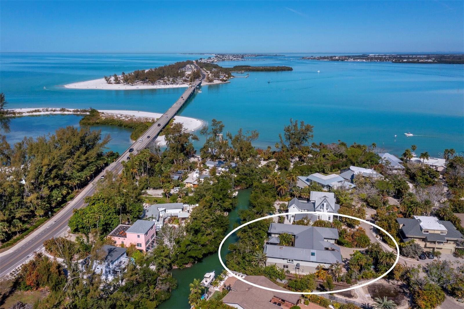 LANDS END - Residential