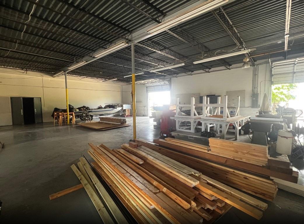 PINELLAS FARMS - Commercial Sale