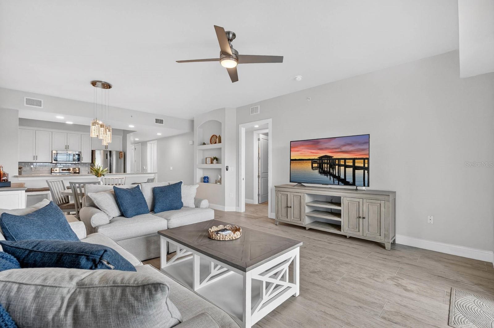 RIVERWALK/CORONADO ISLAND-BLDG - Residential