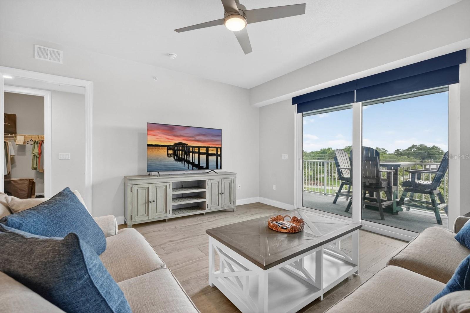 RIVERWALK/CORONADO ISLAND-BLDG - Residential