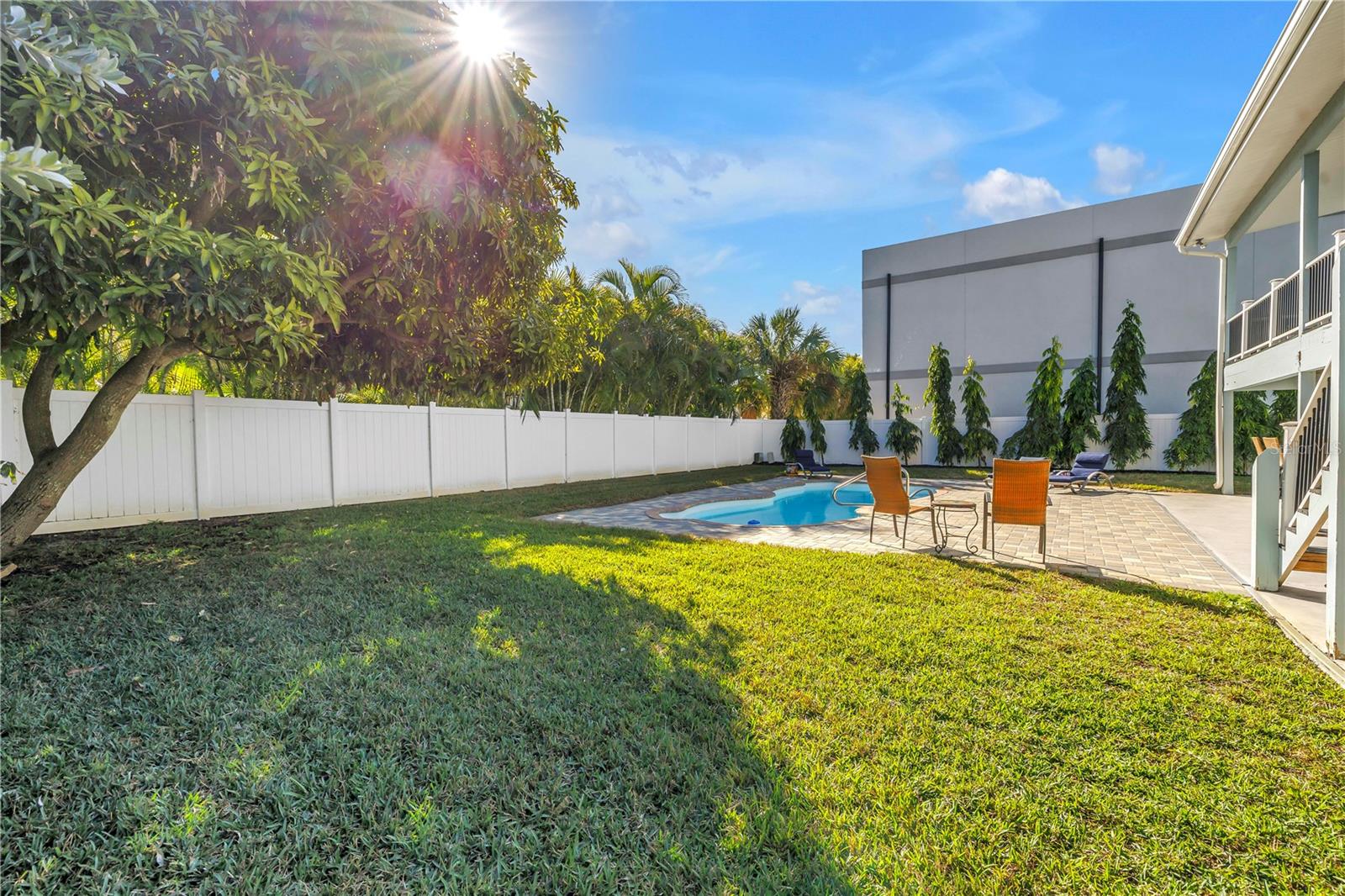 TIERRA VERDE UNIT 1 3RD REP - Residential