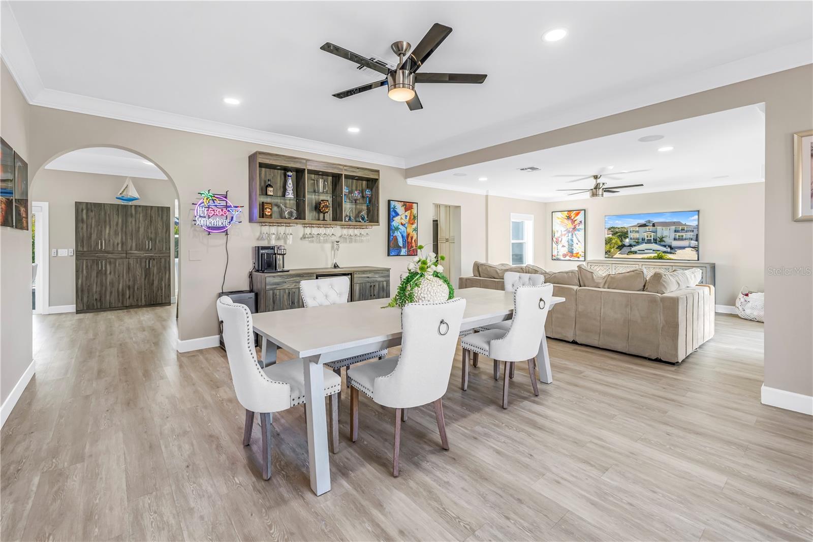 TIERRA VERDE UNIT 1 3RD REP - Residential