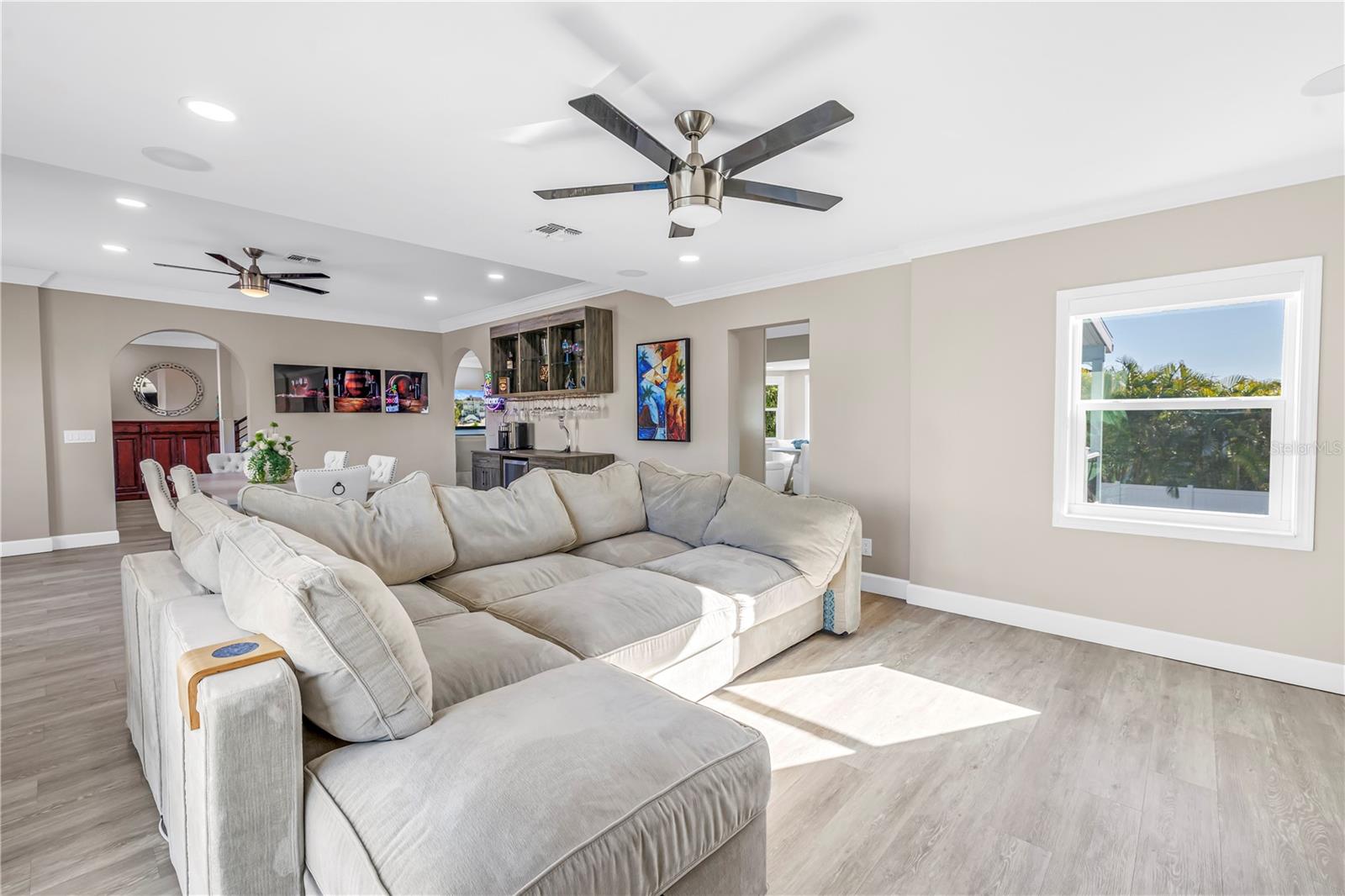 TIERRA VERDE UNIT 1 3RD REP - Residential