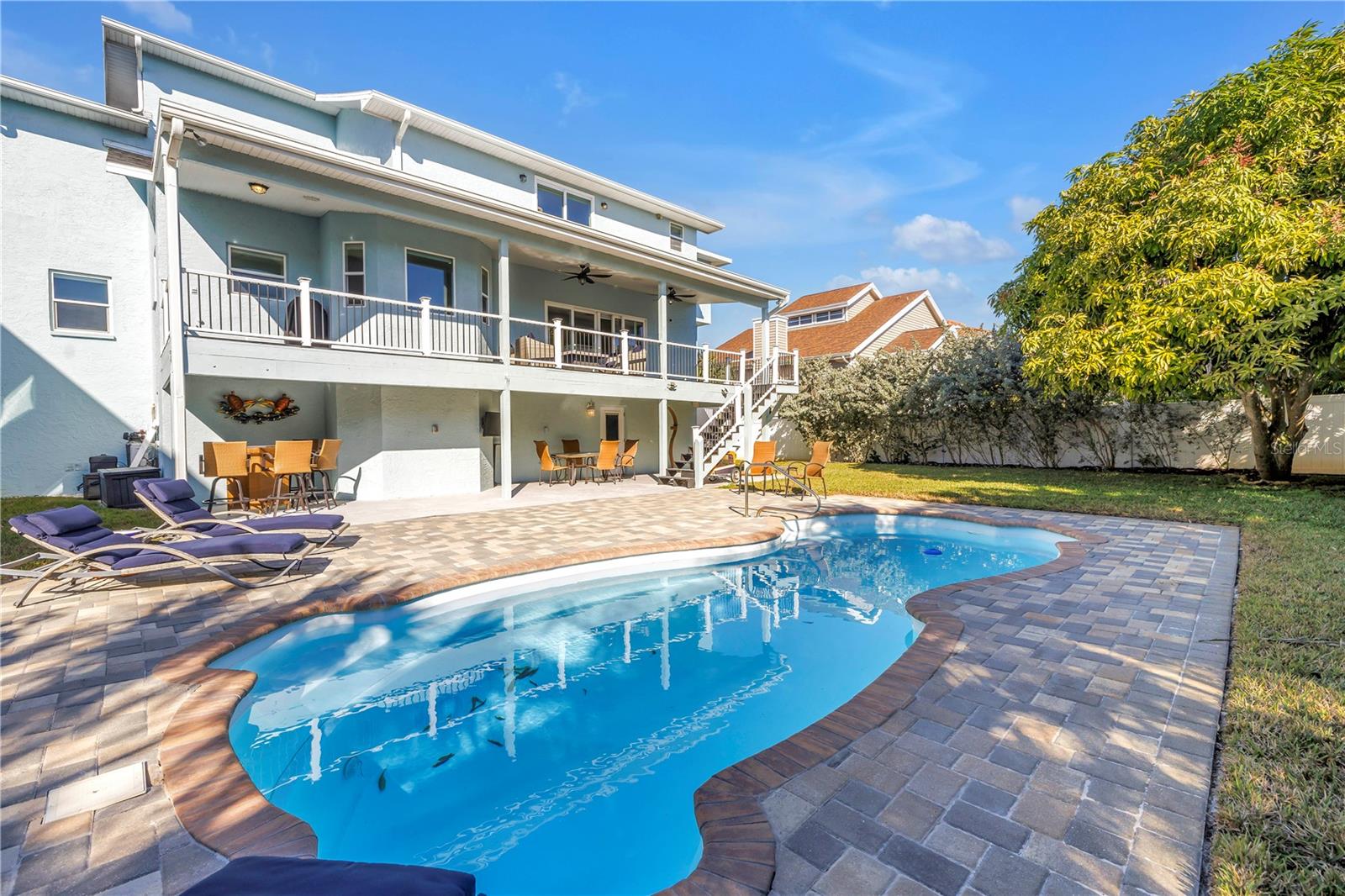 TIERRA VERDE UNIT 1 3RD REP - Residential