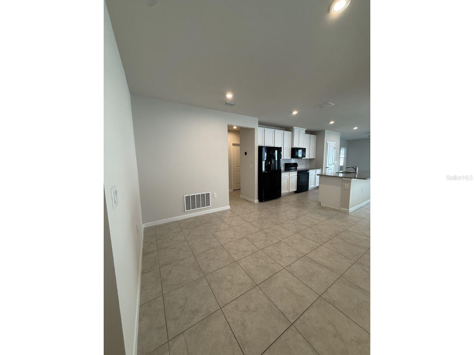 CONNER XING - Residential Lease