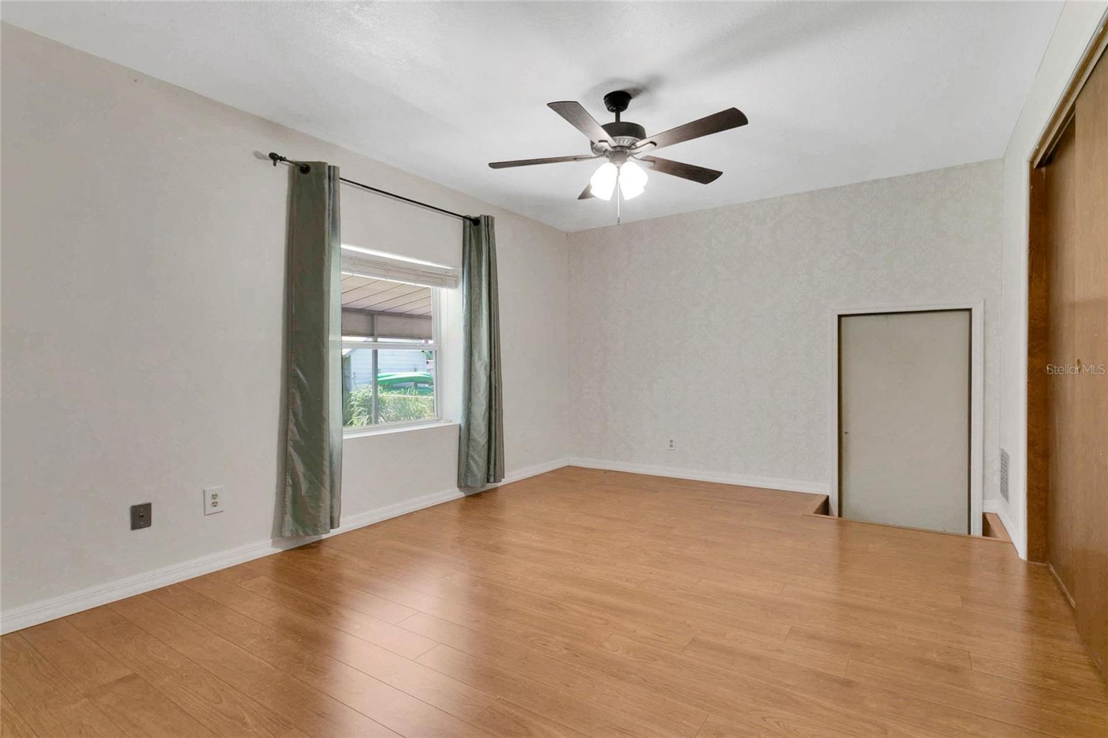 OAK FOREST SUB - Residential