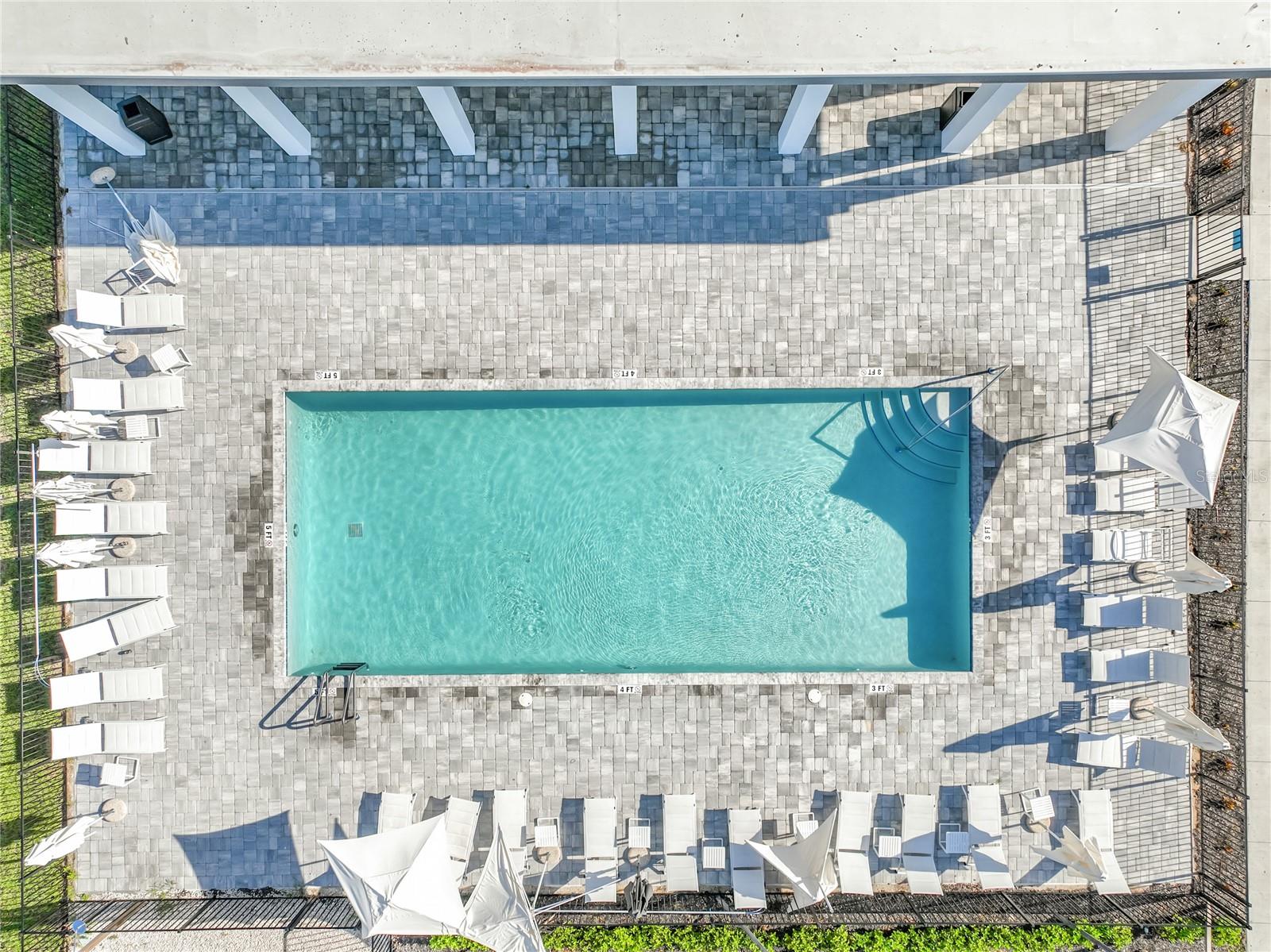 AZUR RESIDENCE - Residential