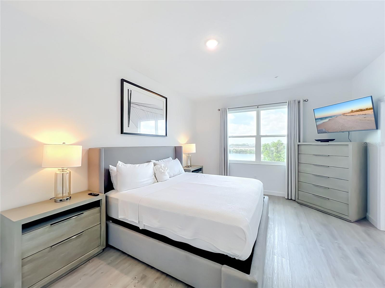 AZUR RESIDENCE - Residential