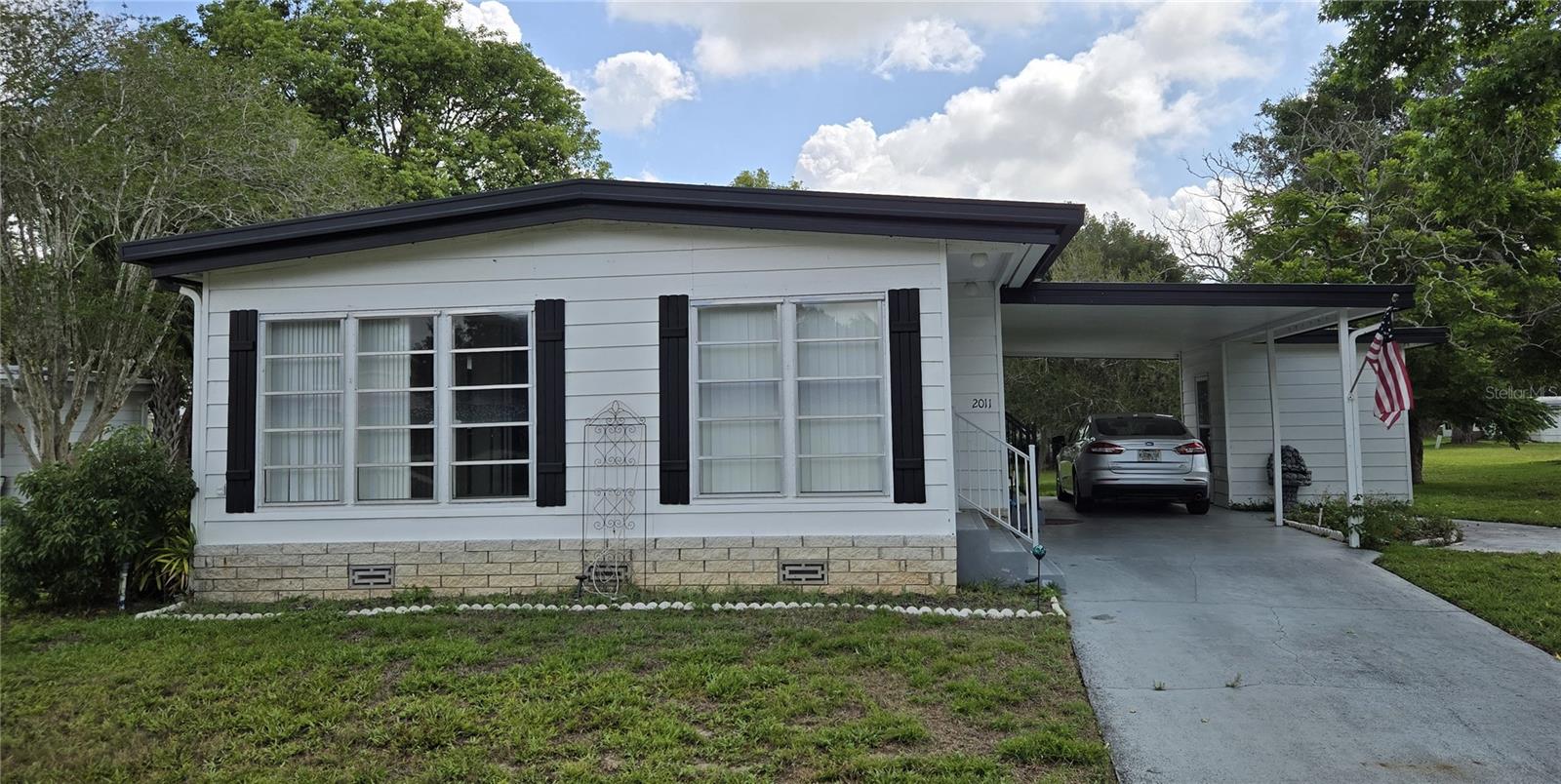 OAK GROVE VILLAGE CONDO - Residential