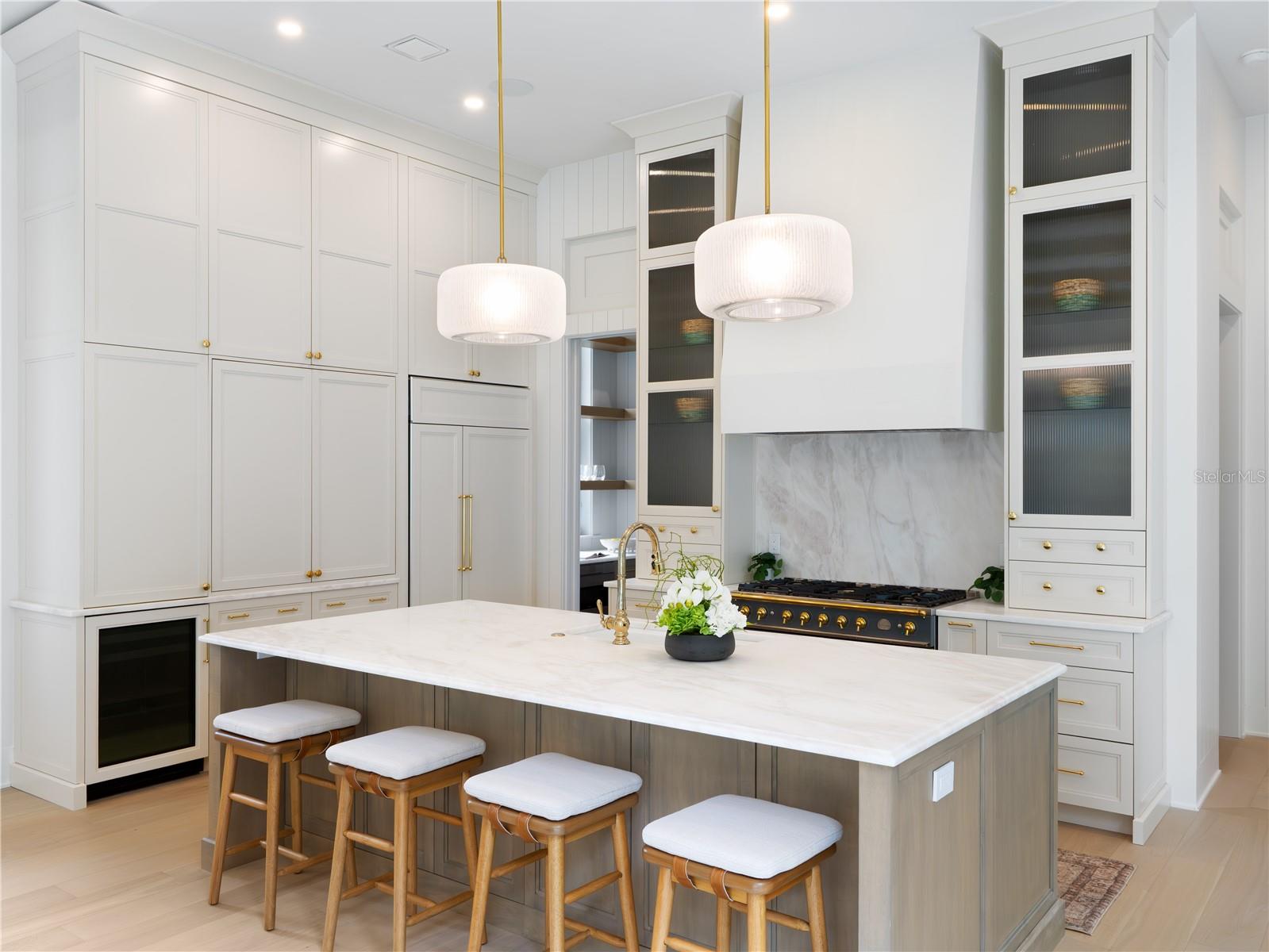 KENILWORTH SHORES SEC 06 - Residential