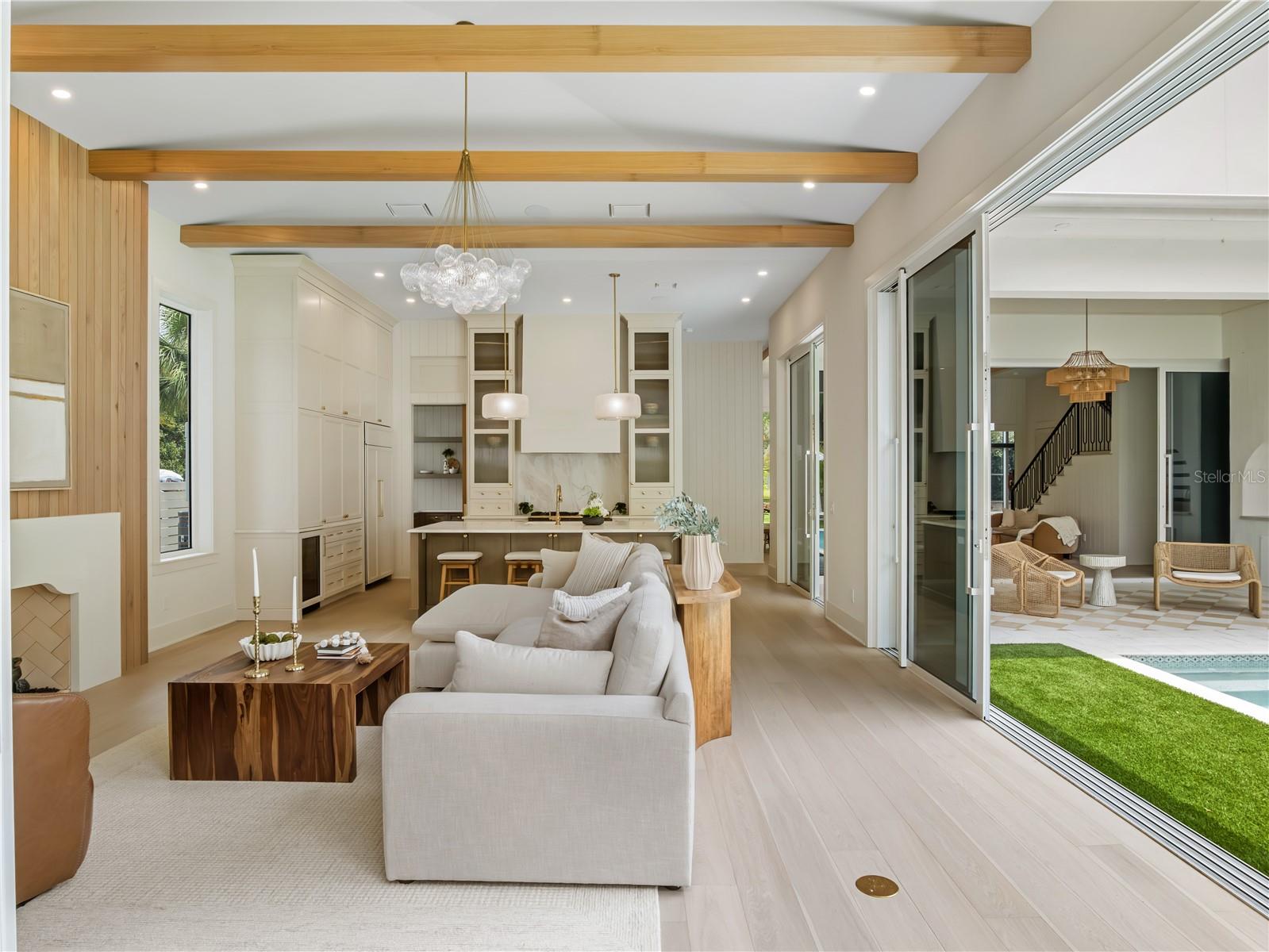 KENILWORTH SHORES SEC 06 - Residential
