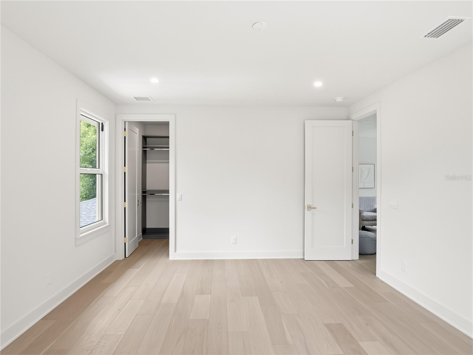 KENILWORTH SHORES SEC 06 - Residential