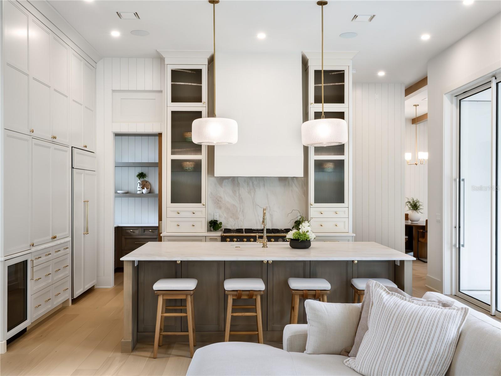 KENILWORTH SHORES SEC 06 - Residential