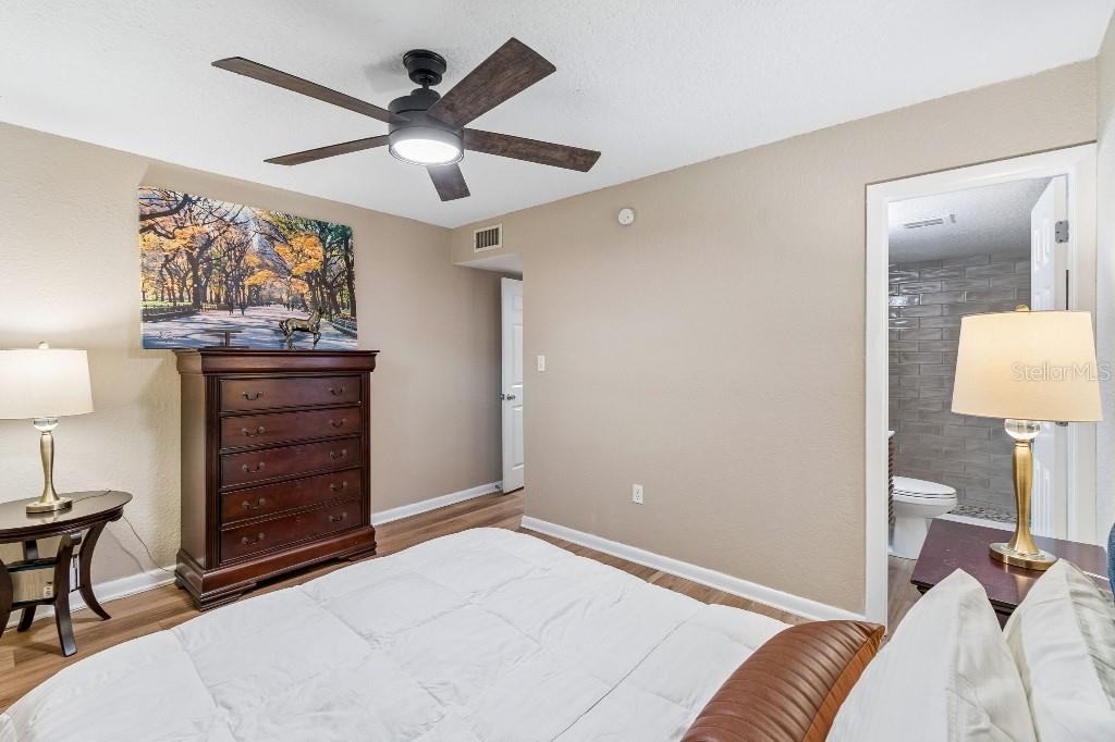 LAKESIDE MANOR APTS CONDO - Residential