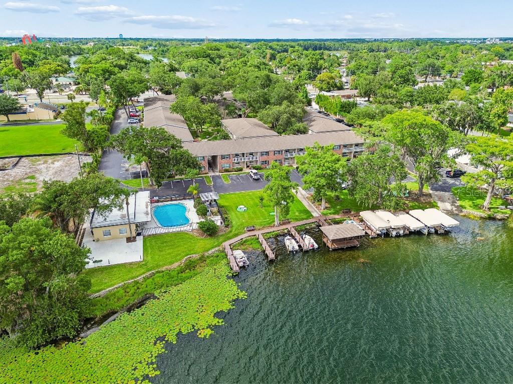 LAKESIDE MANOR APTS CONDO - Residential