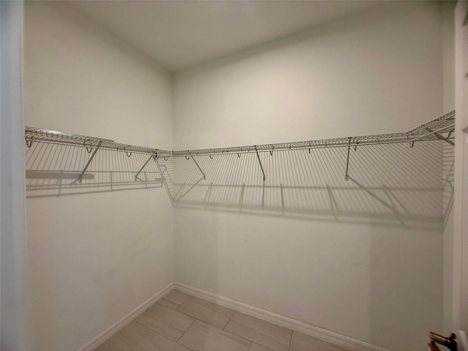 COVERED BRIDGE/LIBERTY BLUFF P - Residential Lease