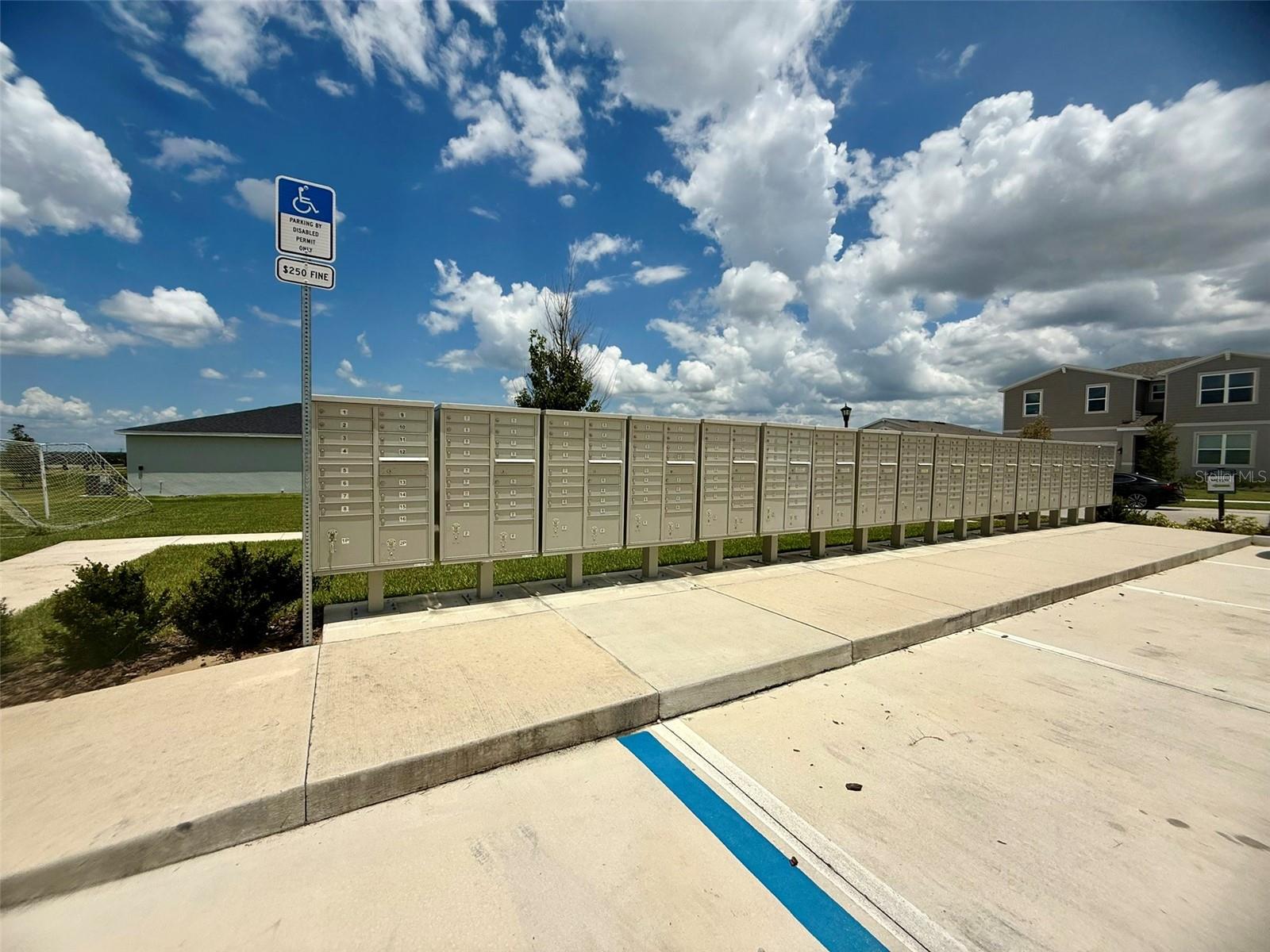 COVERED BRIDGE/LIBERTY BLUFF P - Residential Lease