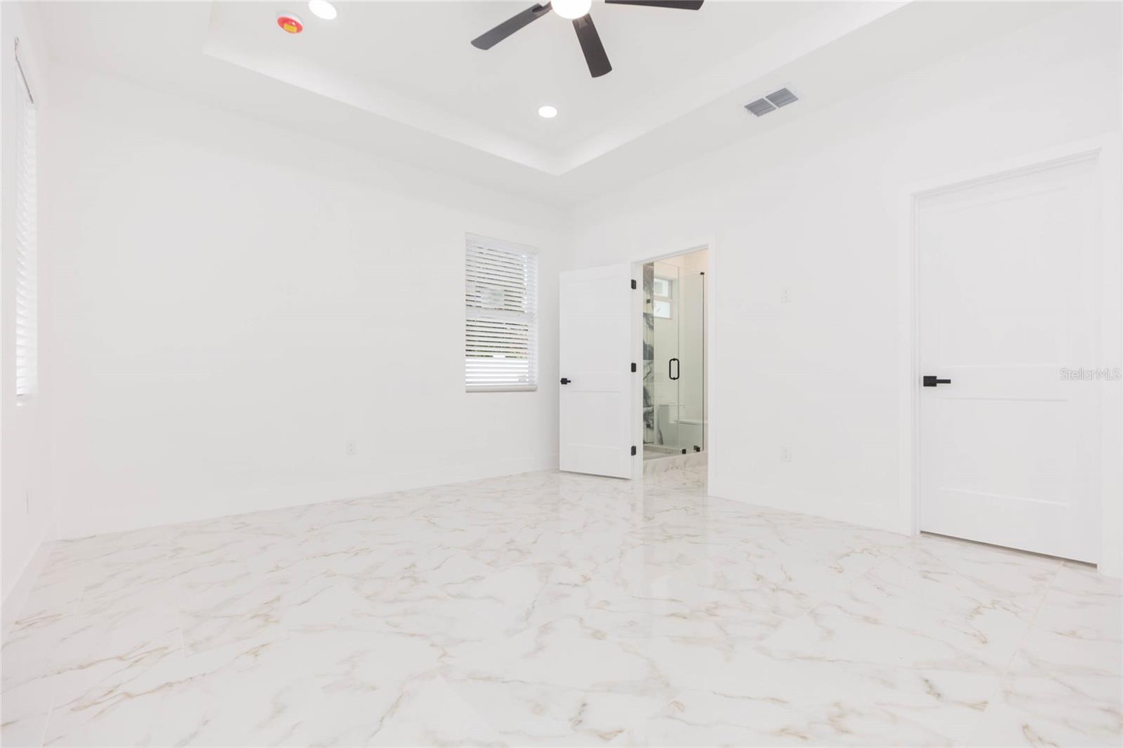 4N5 | BETHEL HEIGHTS - Residential