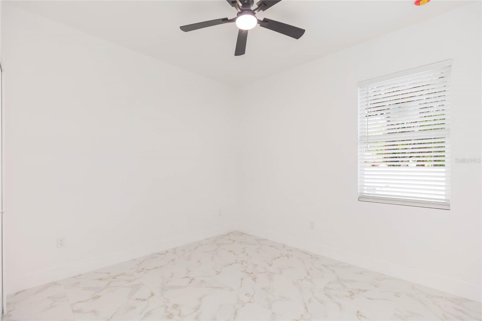 4N5 | BETHEL HEIGHTS - Residential