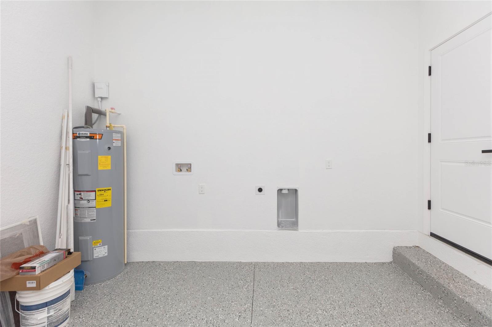 4N5 | BETHEL HEIGHTS - Residential