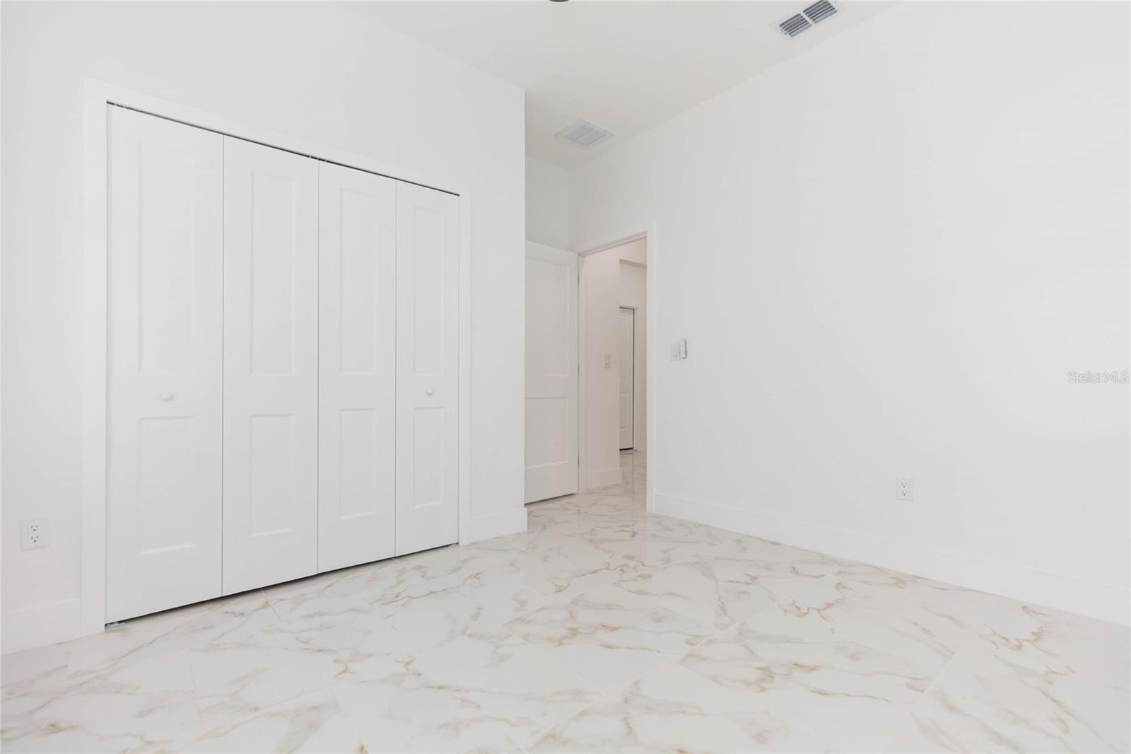 4N5 | BETHEL HEIGHTS - Residential