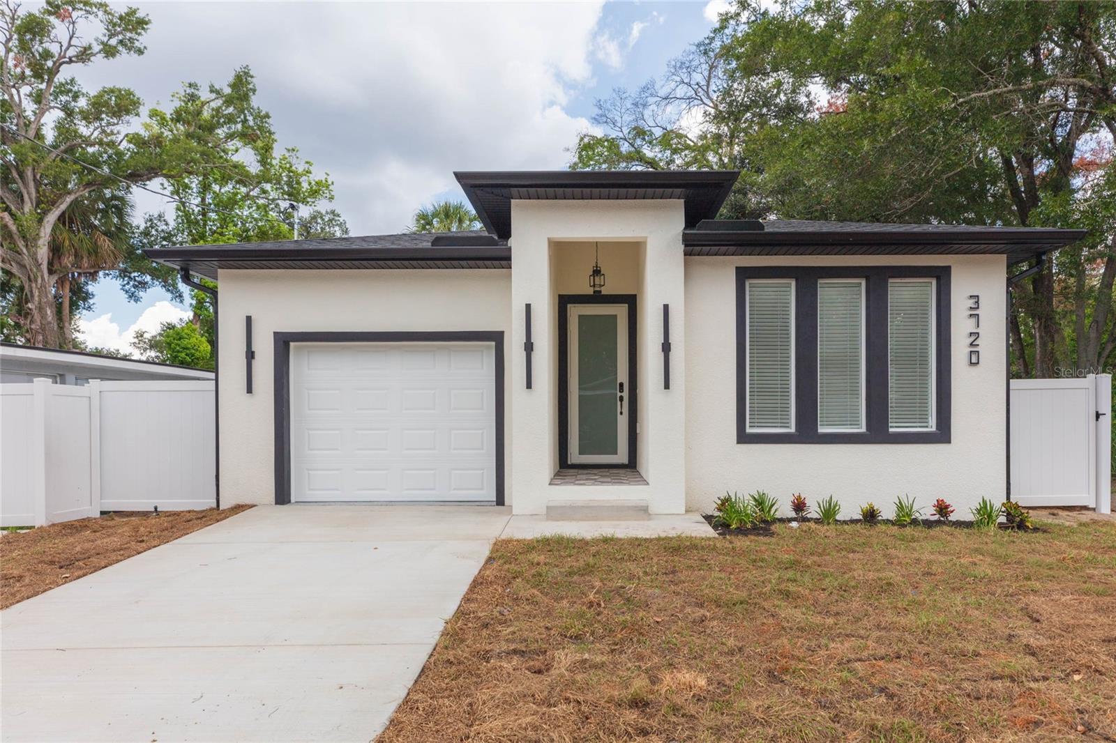 4N5 | BETHEL HEIGHTS - Residential