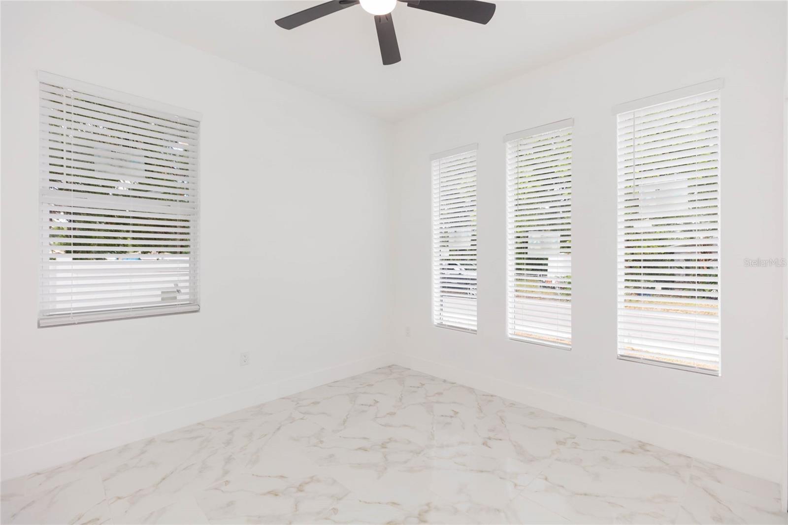 4N5 | BETHEL HEIGHTS - Residential