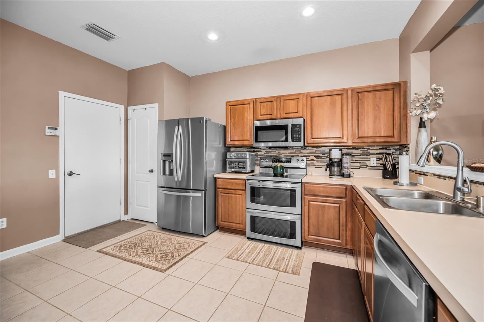VALHALLA PH 3-4 - Residential