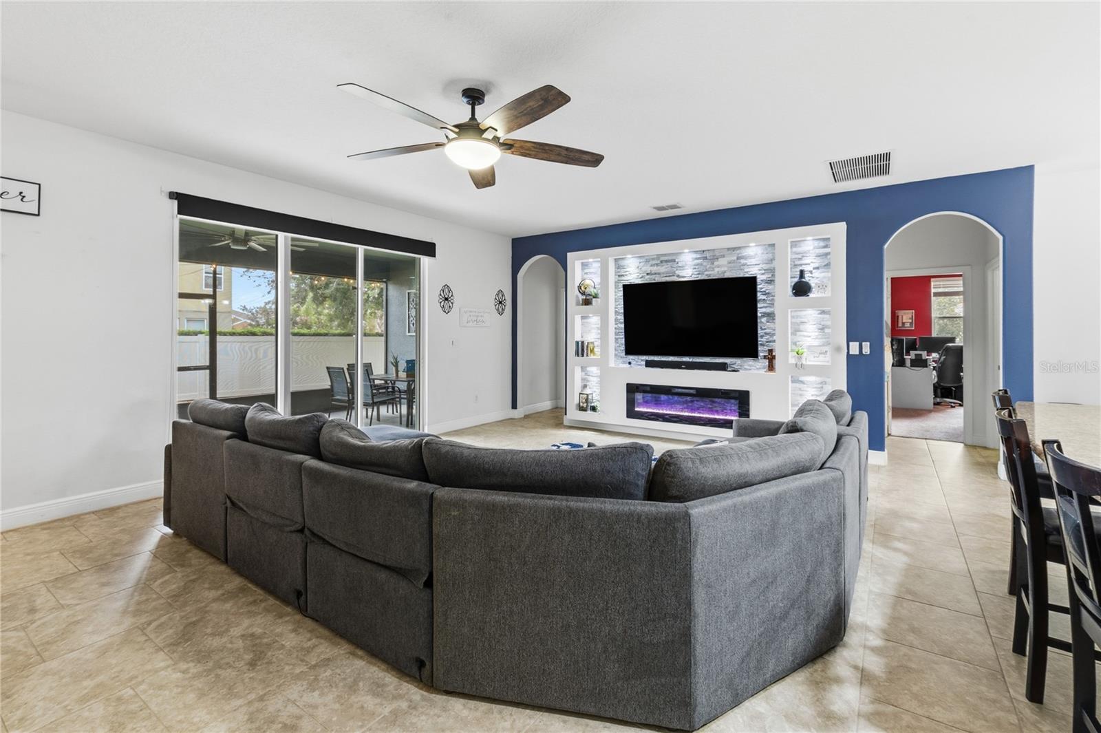 ESTATES AUBURNDALE PH 02 - Residential