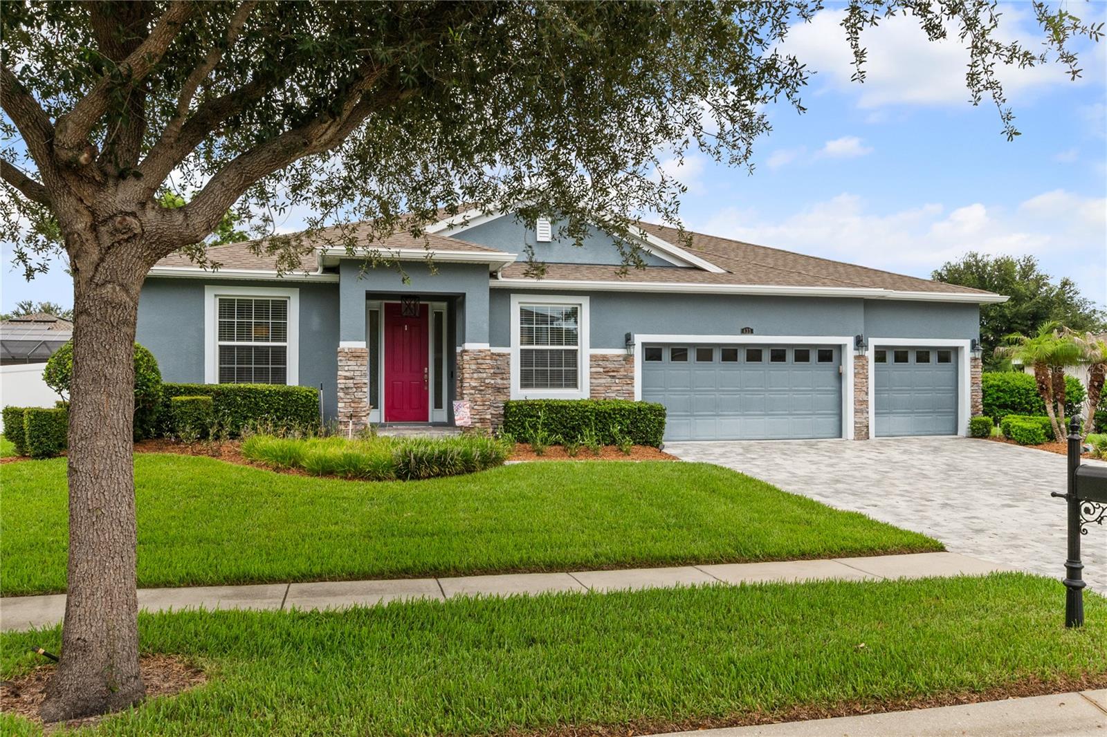 ESTATES AUBURNDALE PH 02 - Residential