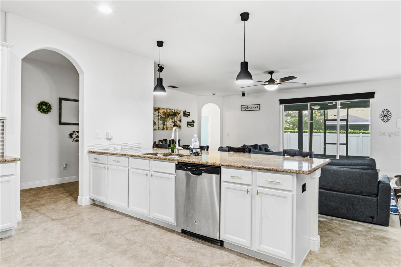 ESTATES AUBURNDALE PH 02 - Residential