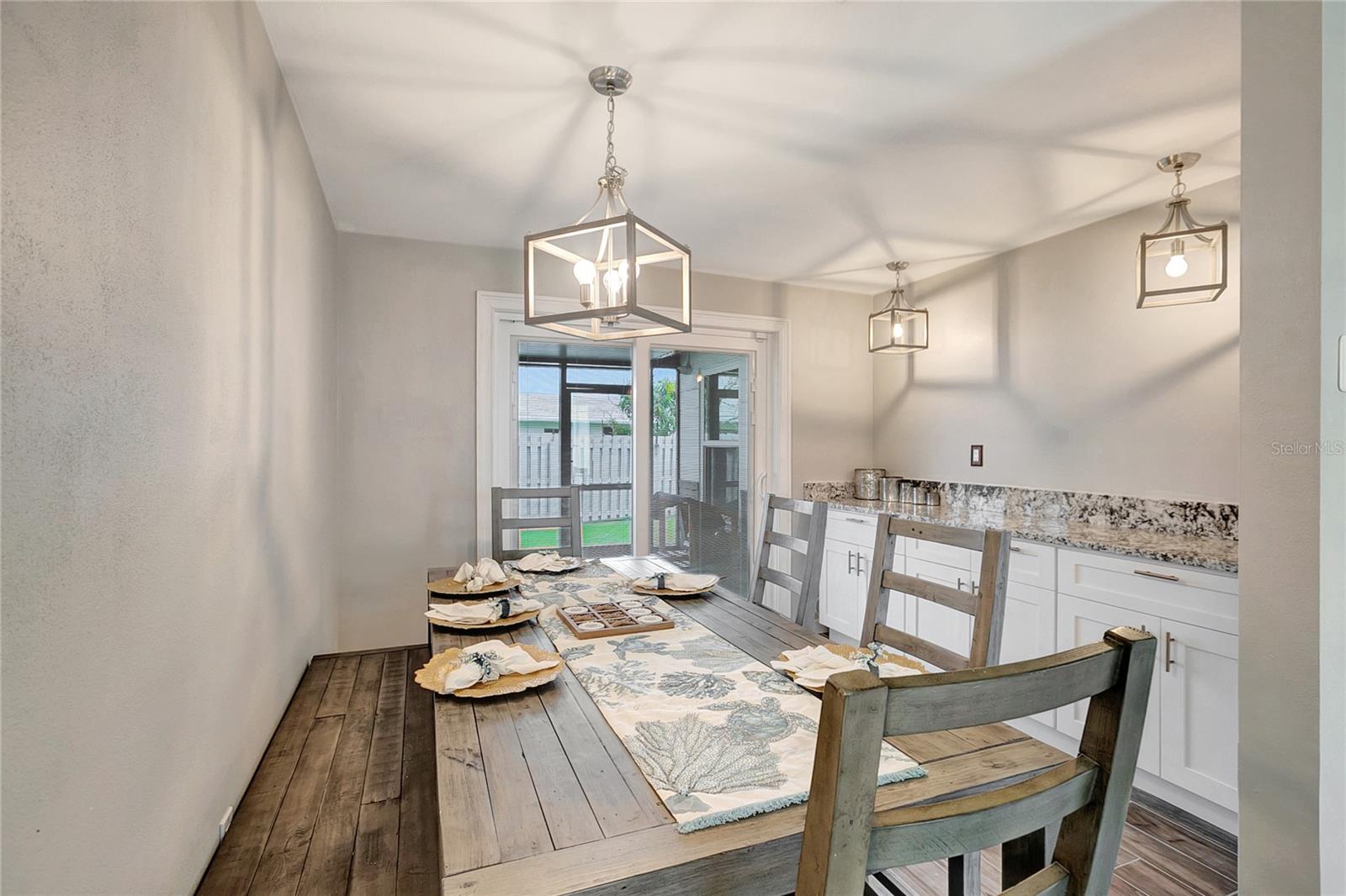 SPITZERS BLK 6 REP OF 5TH ADD TO HARBOR SHORES - Residential