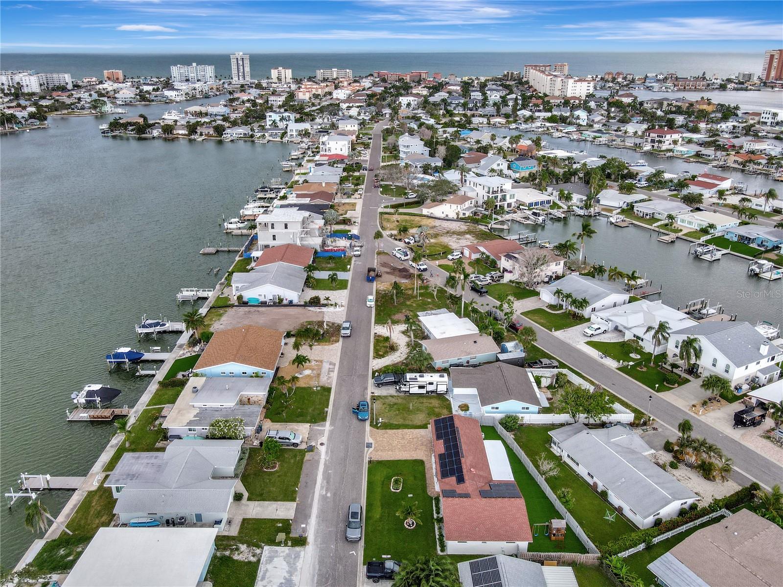 SPITZERS BLK 6 REP OF 5TH ADD TO HARBOR SHORES - Residential