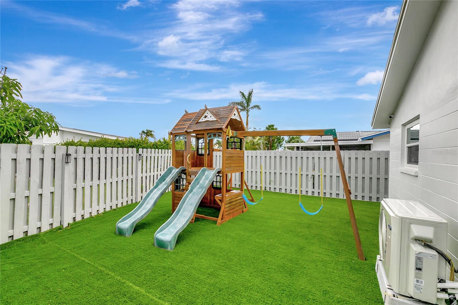 SPITZERS BLK 6 REP OF 5TH ADD TO HARBOR SHORES - Residential