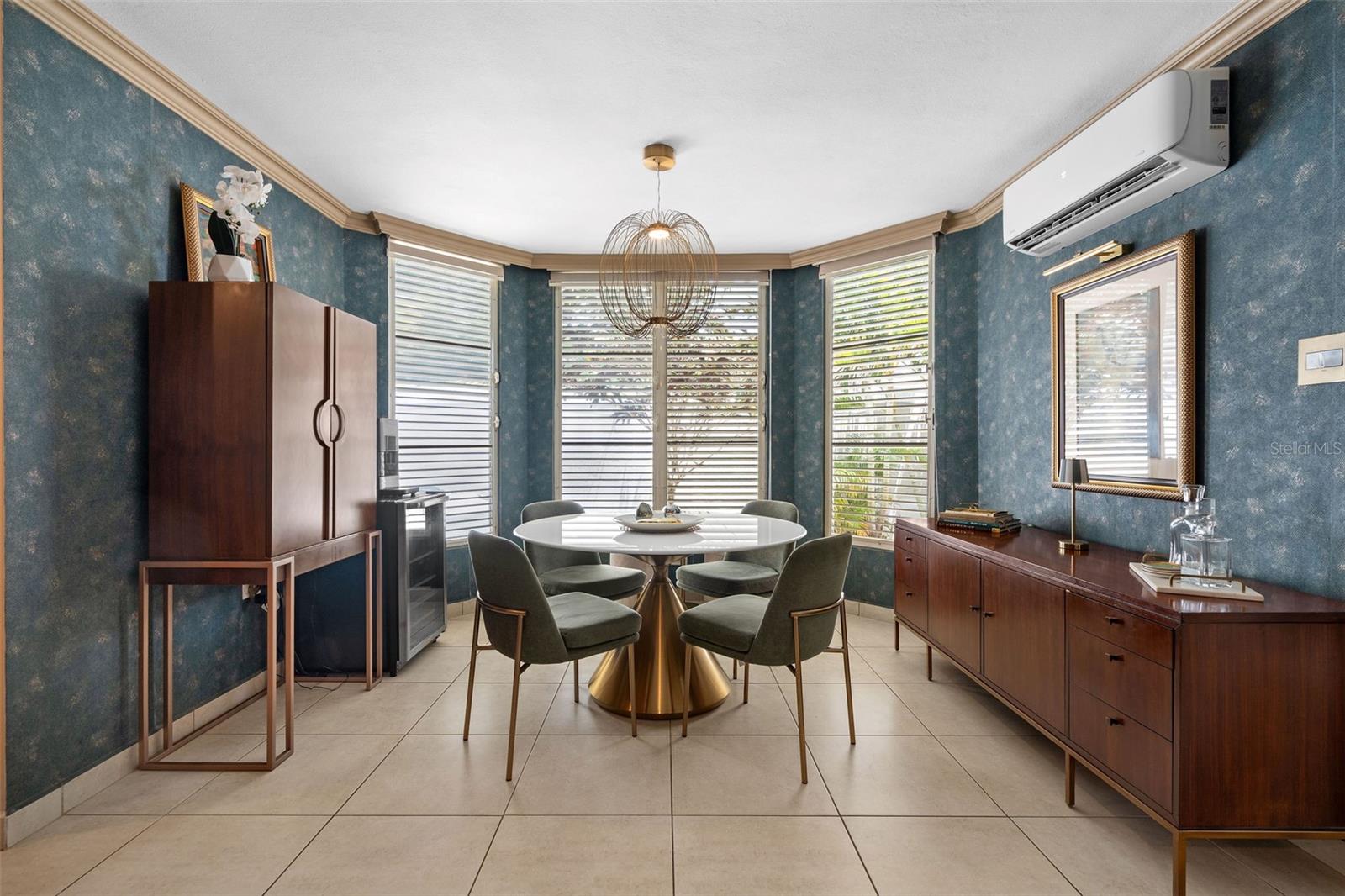SABANEAR DORADO - Residential