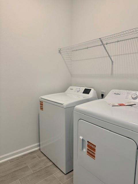 RESERVES AT HAMMOCK OAKS - Residential Lease