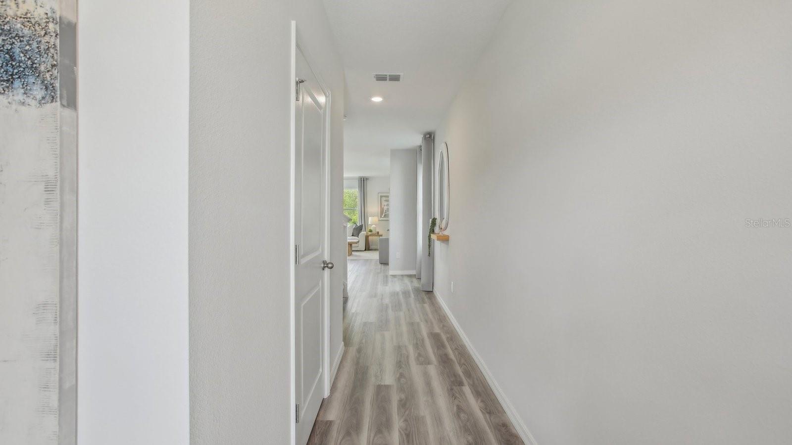 NORTHRIDGE - Residential
