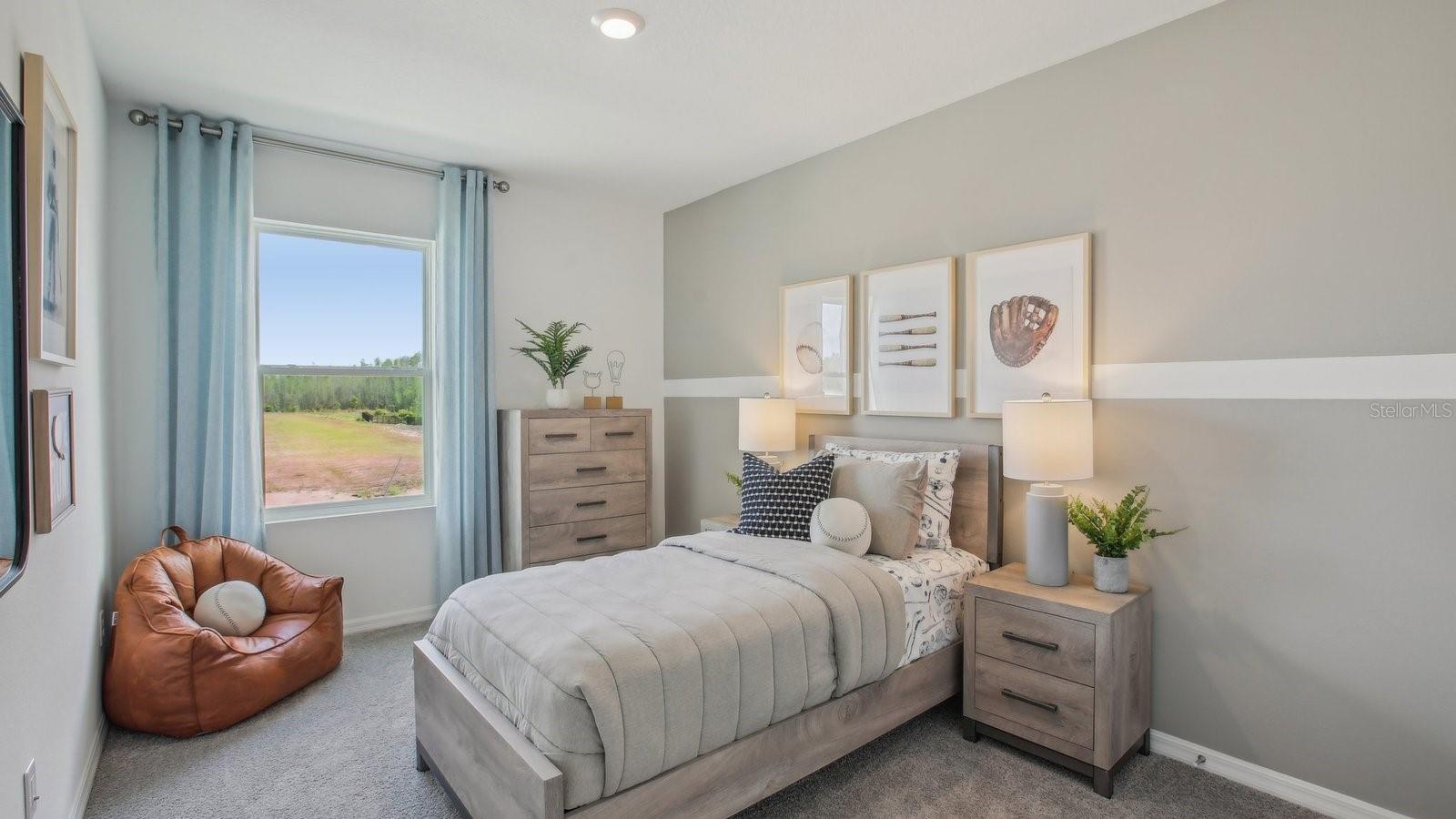 NORTHRIDGE - Residential