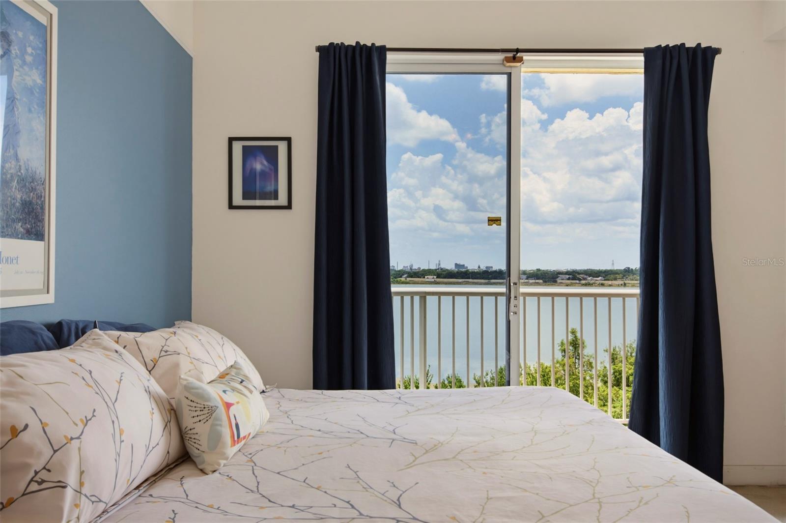 PROMENADE PH 1 - Residential